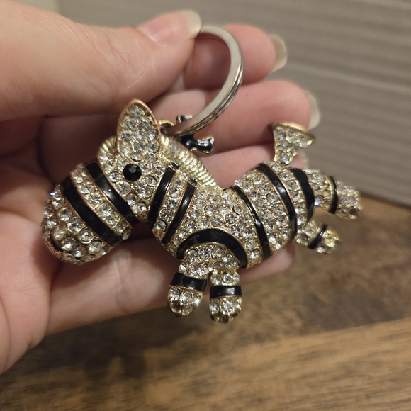 Zebra Crystal Rhinestone Pendant Keychain - Picture 9 of 12